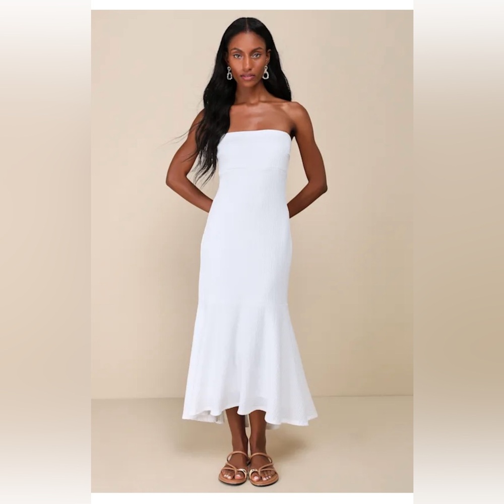 BRAND NEW Lulus White Strapless Dress